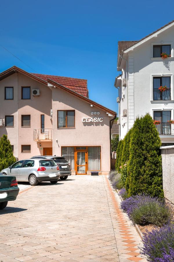 Pensiunea Clasic Pestisu Mare Exterior foto